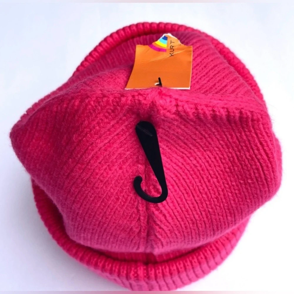 Kurt Geiger Vibrant Pink  Beanie. - Picture 11 of 15